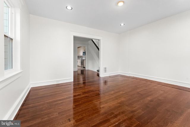 6160 IRVING AVE, Pennsauken, NJ 08109