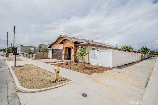263 S 7th Street, Colton, CA 92324