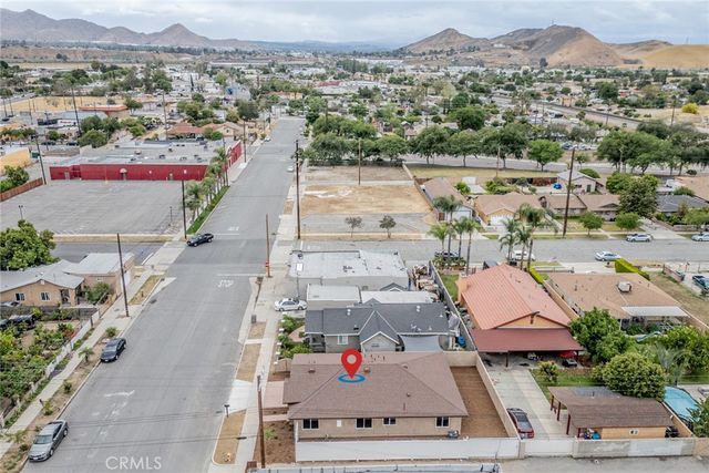 263 S 7th Street, Colton, CA 92324