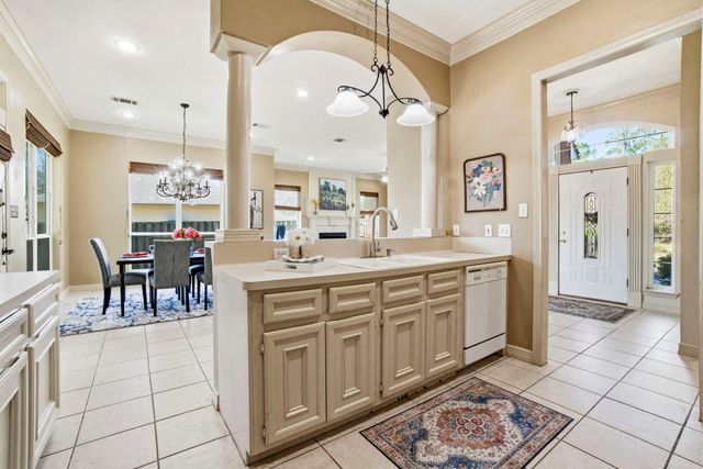 12807 Oak Village Drive, Montgomery, TX 77356