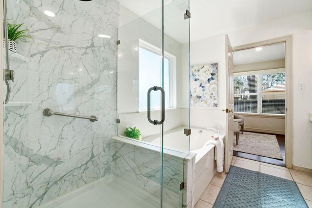 12807 Oak Village Drive, Montgomery, TX 77356