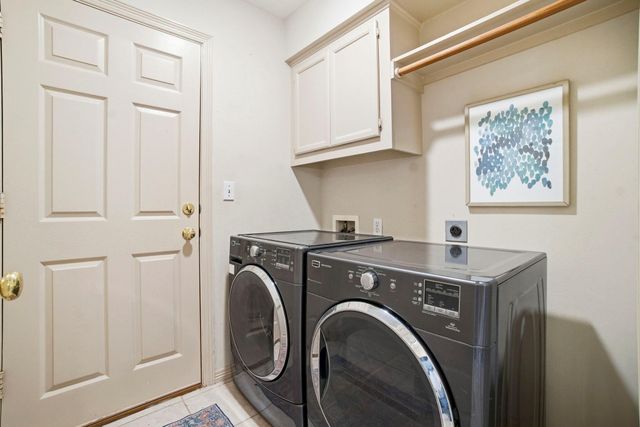 12807 Oak Village Drive, Montgomery, TX 77356