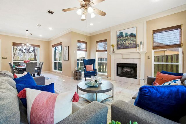 12807 Oak Village Drive, Montgomery, TX 77356