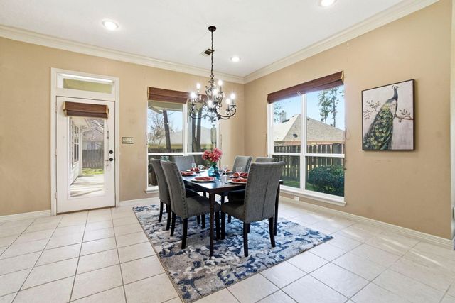 12807 Oak Village Drive, Montgomery, TX 77356