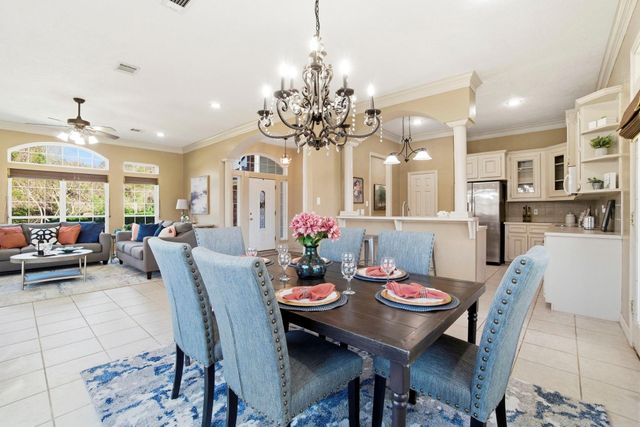 12807 Oak Village Drive, Montgomery, TX 77356