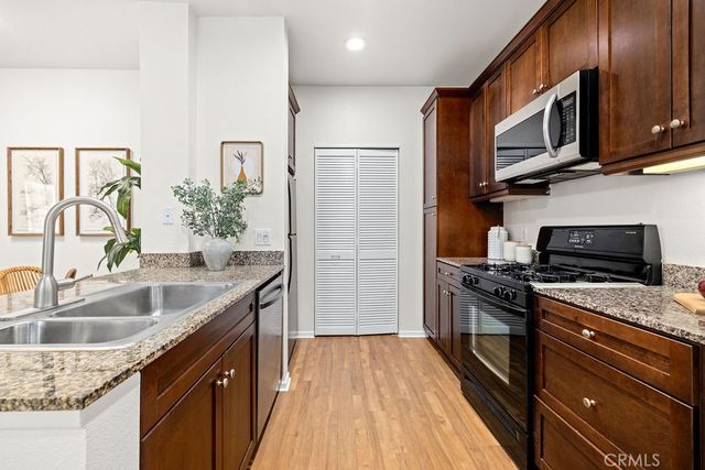 2320 Scholarship, Irvine, CA 92612