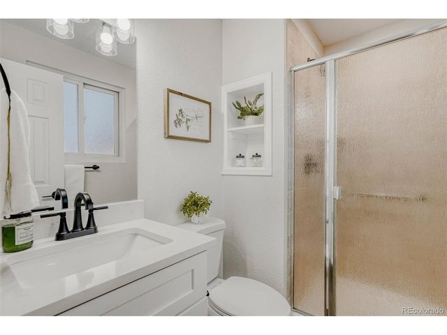 2597 S Dillon St, Aurora, CO 80014