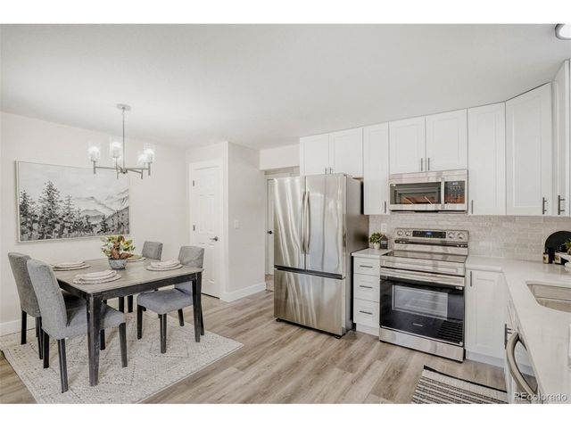 2597 S Dillon St, Aurora, CO 80014