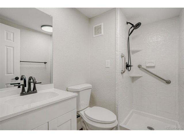 2597 S Dillon St, Aurora, CO 80014