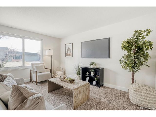 2597 S Dillon St, Aurora, CO 80014