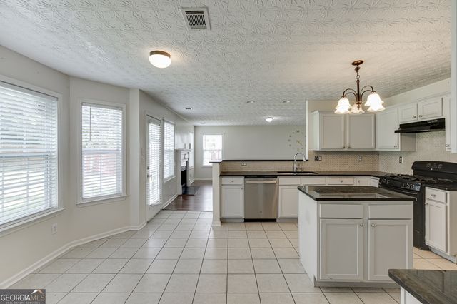 2054 Pierce Way, Buford, GA 30519