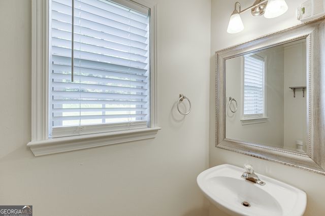 2054 Pierce Way, Buford, GA 30519