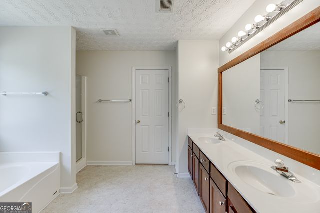 2054 Pierce Way, Buford, GA 30519