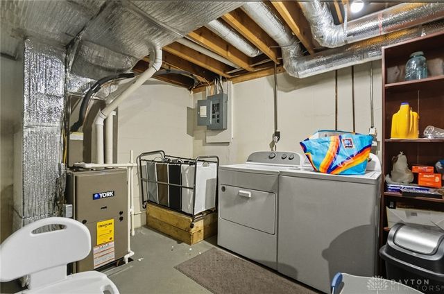 608 E 4th Street, Franklin, OH 45005