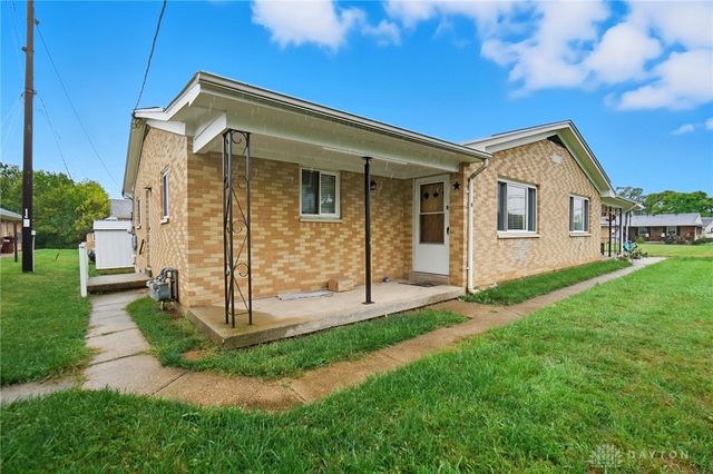 608 E 4th Street, Franklin, OH 45005