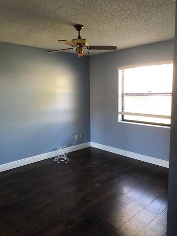 5890 SE Wilsie Drive SE, Stuart, FL 34997