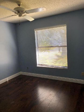 5890 SE Wilsie Drive SE, Stuart, FL 34997