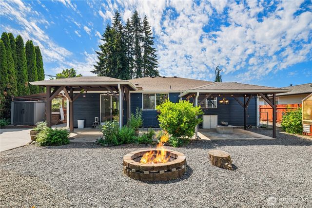 5027 110th ST NE, Marysville, WA 98271