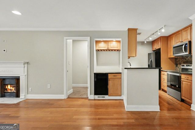 1202 Pine Heights, Atlanta, GA 30324