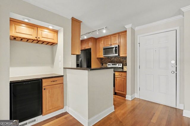 1202 Pine Heights, Atlanta, GA 30324