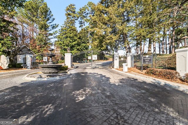 1202 Pine Heights, Atlanta, GA 30324