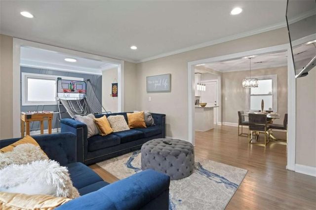 2132 Penrose Drive, East Point, GA 30344