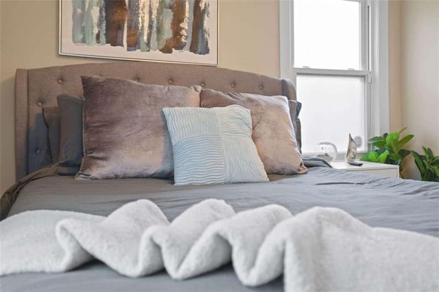 2132 Penrose Drive, East Point, GA 30344