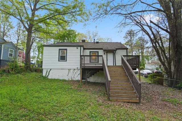 2132 Penrose Drive, East Point, GA 30344