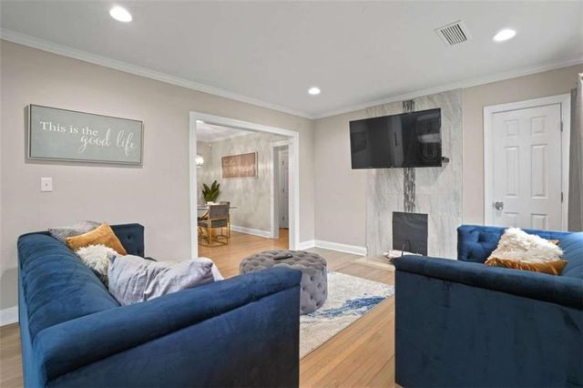 2132 Penrose Drive, East Point, GA 30344