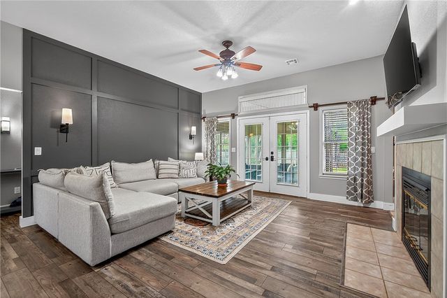 1004 Deerfield Meadow, Siloam Springs, AR 72761