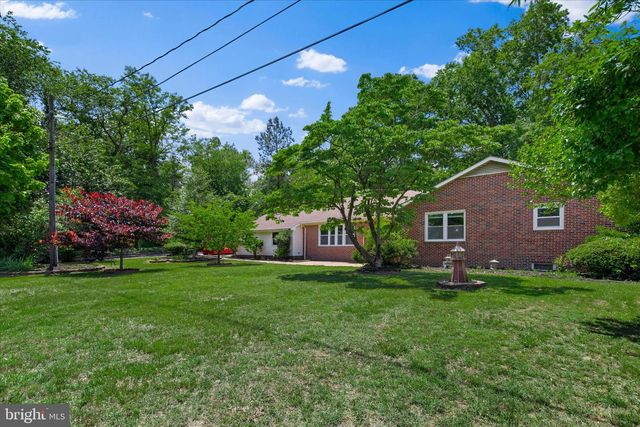 505 LAKEWOOD DR, Milford, DE 19963
