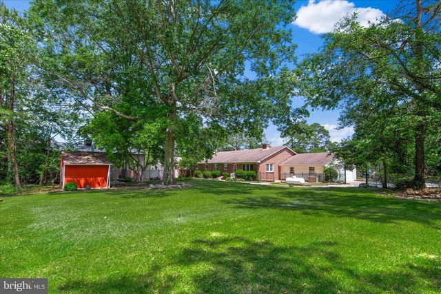 505 LAKEWOOD DR, Milford, DE 19963