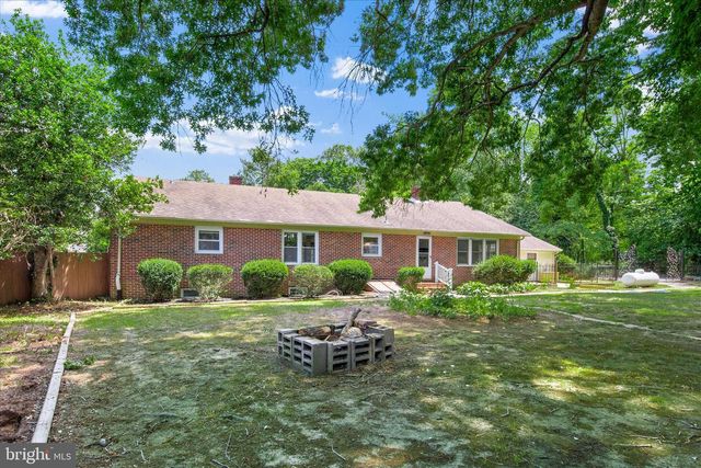505 LAKEWOOD DR, Milford, DE 19963
