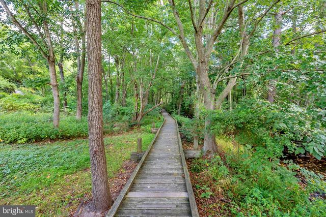 505 LAKEWOOD DR, Milford, DE 19963
