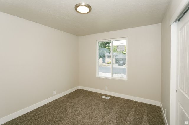 5552 S SOUTH HEW WOOD DR, Taylorsville, UT 84129