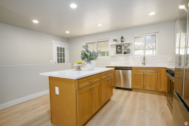5552 S SOUTH HEW WOOD DR, Taylorsville, UT 84129
