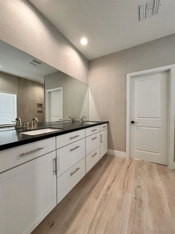 38825 Charlesworth Drive, Cathedral City, CA 92234