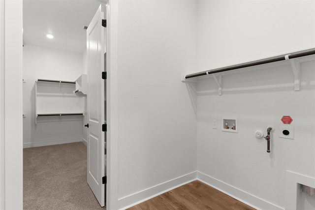 17308 Silverman DR, Pflugerville, TX 78660