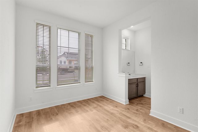 17308 Silverman DR, Pflugerville, TX 78660