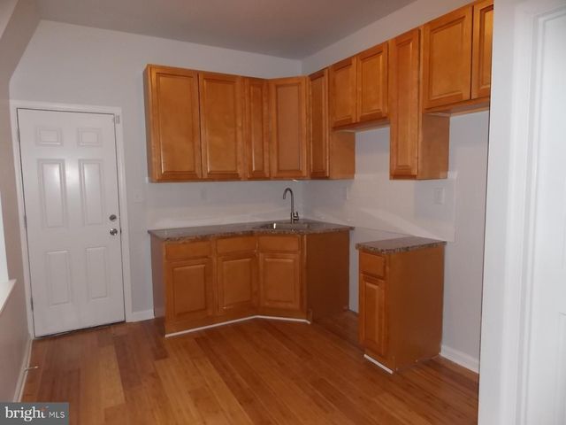 2617 W MONTGOMERY AVE, Philadelphia, PA 19121