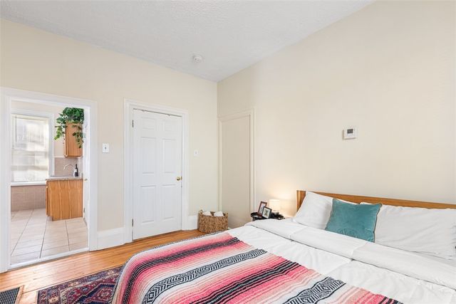 1402 Westminster Street 1R, Providence, RI 02909