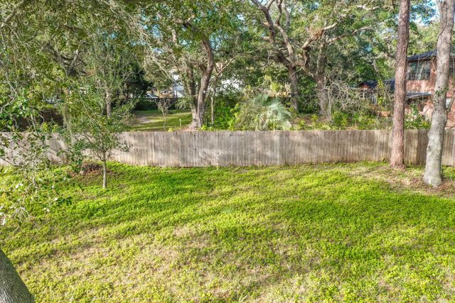 406 D St, St Augustine, FL 32080