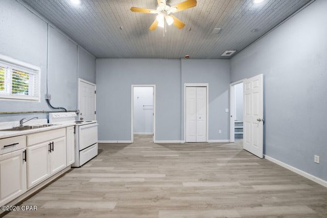 1201 E 11th Street, Panama City, FL 32401