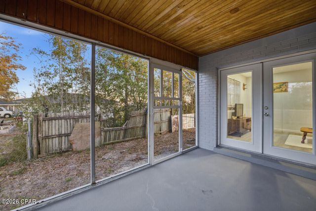 1201 E 11th Street, Panama City, FL 32401