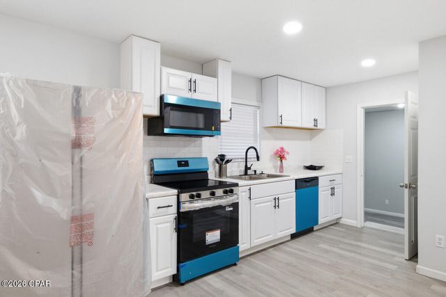 1201 E 11th Street, Panama City, FL 32401