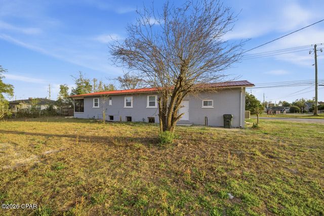 1201 E 11th Street, Panama City, FL 32401