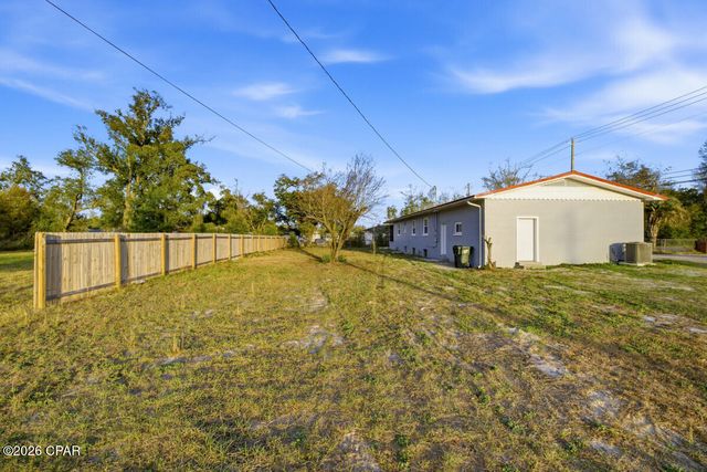 1201 E 11th Street, Panama City, FL 32401