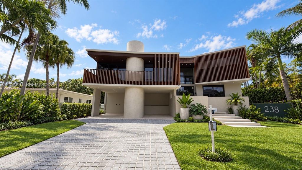 238 Buttonwood Drive, Key Biscayne, FL 33149