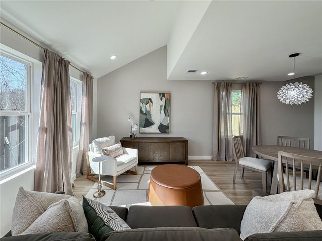 2710 Discovery Trails Court, Conroe, TX 77301