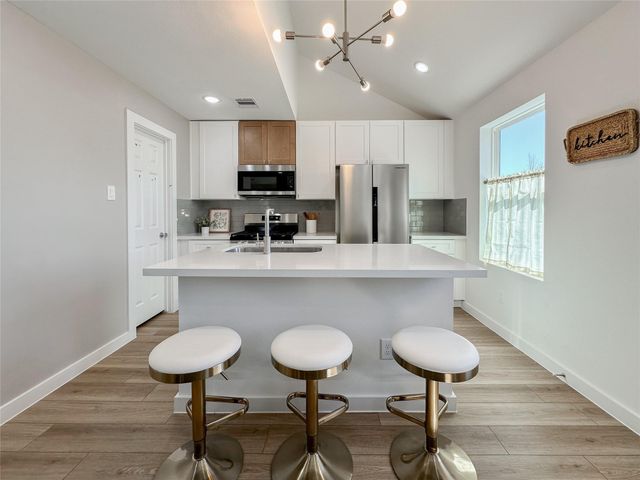 2710 Discovery Trails Court, Conroe, TX 77301